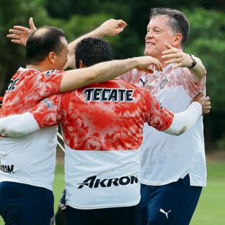 Peláez se ilusiona con el equipo armado