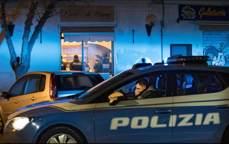 En total, 416 personas han sido puestas bajo investigación acusadas de asociación mafiosa, asesinato, extorsión, usura, lavado de dinero y otros delitos. EFE/Archivo