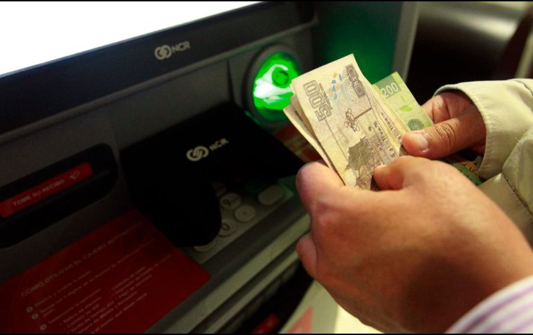 Los trabajadores que no reciban esta prestación tienen varias opciones para hacer cumplir con esta prestación al patrón. EL INFORMADOR/ ARCHIVO