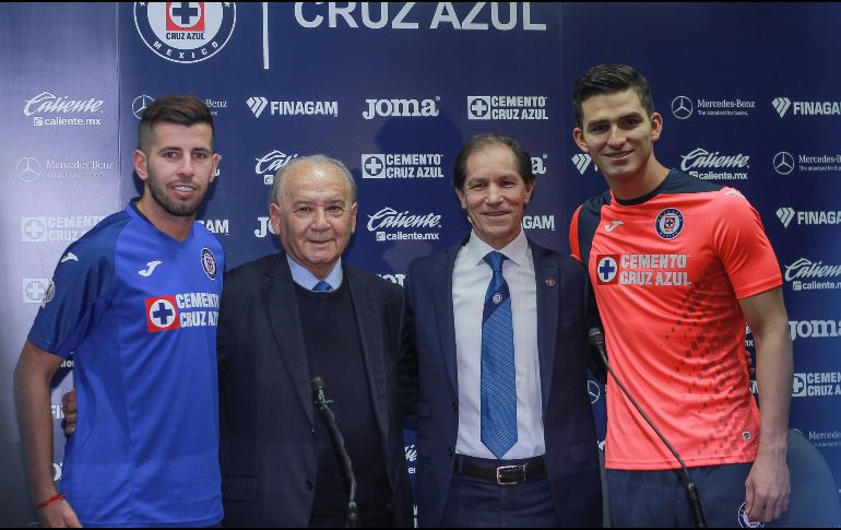 Cruz Azul presentó a sus primeras incorporaciones para el Clausura 2020. Imago7 / R. Vadillo