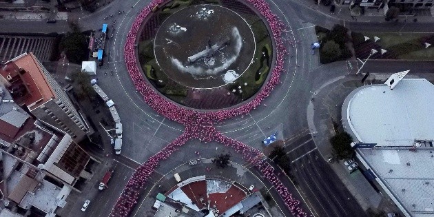 Salud derrocha 300 mil pesos en r&eacute;cord Guinness fallido