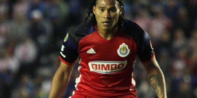 "Gullit" Pe&ntilde;a negocia con Correcaminos