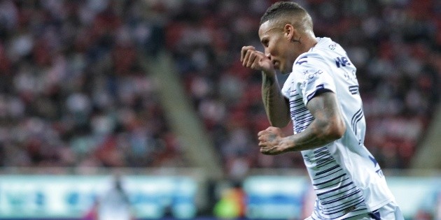 &ldquo;Puma&rdquo; Ch&aacute;vez se contrata con los Rayos