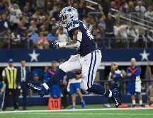 Frente a los Eagles, Ezekiel Elliott siempre se brinda, pues nunca ha perdido y promedia 163 yardas por juego desde la línea de golpeo. AFP/R. Martínez
