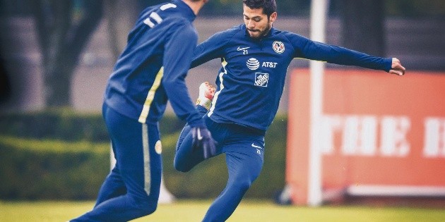 Am&eacute;rica, con equipo completo rumbo a la final