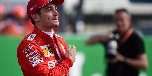 Charles Leclerc firma nuevo contrato con Ferrari