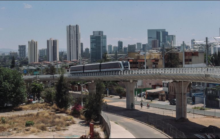 El costo de la Línea 3 será superior a los 34 mil millones de pesos, el doble de lo que se proyectó inicialmente que fue de 17 mil millones de pesos. EL INFORMADOR / ARCHIVO