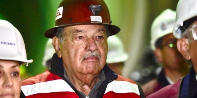 Slim insta a invertir el 5% del PIB en infraestructura