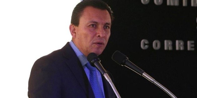 AMLO y gobernadores liman asperezas tras "balconeo"