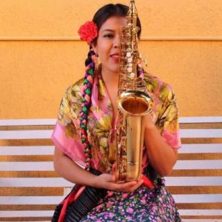 Detienen a sospechoso de rociar ácido a saxofonista