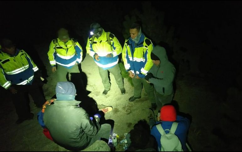 Fue hacia las 22:30 horas que se logró localizar a los excursionistas sanos y salvos al sur del Nevado, en una zona conocida como Picachos. ESPECIAL