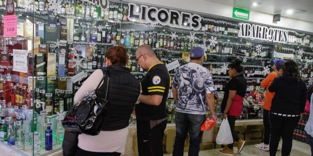 Cinco consejos para disminuir los efectos de la "cruda"