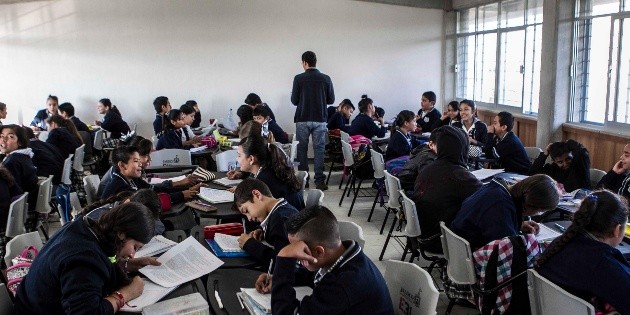 Conoce cu&aacute;ndo ser&aacute;n los ''puentes'' de 2020