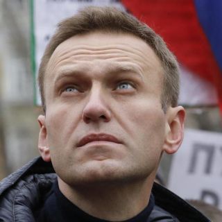 Principal opositor ruso, Alexéi Navalni, fue detenido tras registro