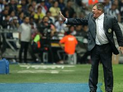 Miguel Herrera confía en remontar y convertirse en el técnico más ganador en la historia del América. SUN/C. Mejía