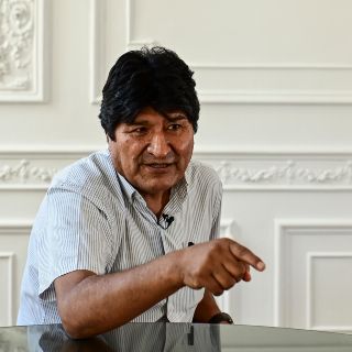 Evo Morales lamenta insultos a López Obrador