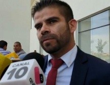 Oliver Hernández, abogado de las víctimas explica que uno de los peritajes, el de causalidad vial, determinó que el 21 de diciembre José Guadalupe “N” viajaba por la carretera a Zapotlanejo a 103.18 kilómetros por hora en una zona con un límite máximo de 60 kilómetros por hora, a la altura del cruce donde ocurrió el percance, en avenida Camino Real. EL INFORMADOR/ S. Blanco