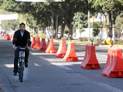 La SIOP también informó que la construcción de la ampliación de la ciclovía sobre la avenida, irá desde la calle Olímpica hasta la Glorieta del Charro y se contempla terminarla en abril del siguiente año. EL INFORMADOR/ ARCHIVO