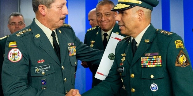 Destituyen a jefe militar colombiano