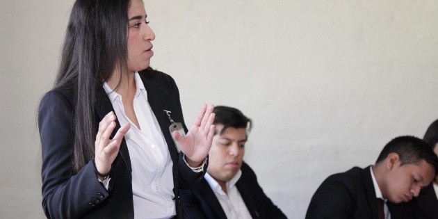 M&aacute;s all&aacute; de las palabras