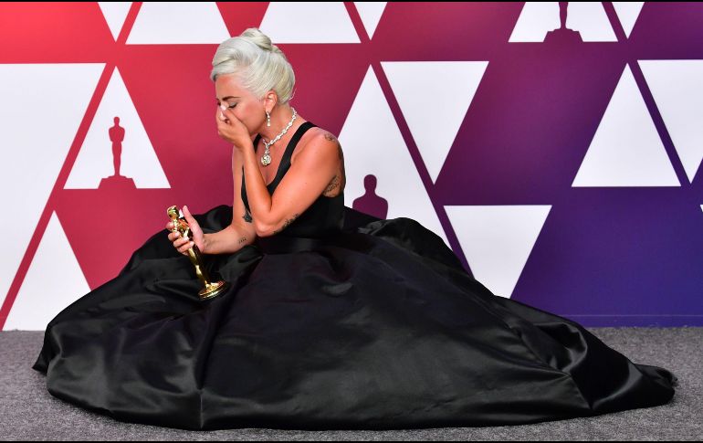 De estrenar su tan ansiado sexto disco, la cantante Lady Gaga, podría robarse el 2020. AFP/ARCHIVO