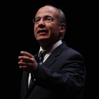 Ataques no me intimidan: Felipe Calderón