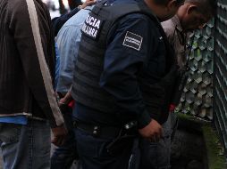 Después de un par de horas de movilización, las autoridades lograron someter a los sujetos y liberar a dos trabajadores de la refresquera. EL INFORMADOR/ARCHIVO