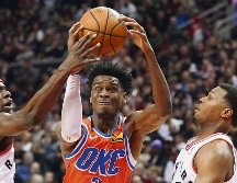 Destacado. Shai Gilgeous-Alexander fue el líder anotador del Thunder con 32 puntos. AP