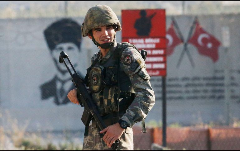 Elementos de seguridad de Turquía realizaron operativos en seis provincias turcas, entre ellas Ankara, Bursa y Batman. AP / ARCHIVO