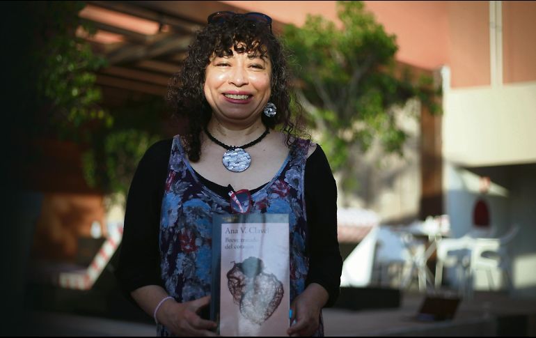 Para Ana Clavel el corazón tiene múltiples rostros y sentimientos. EL INFORMADOR/F. Atilano