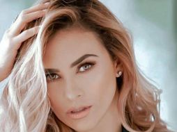 La actriz de 44 años inició en 2020 haciendo ejercicio en unas escaleras. INSTAGRAM / aracelyarambula