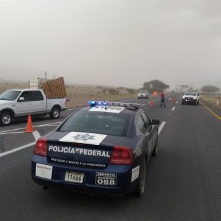 Tolvaneras afectan tramo de autopista Guadalajara-Colima