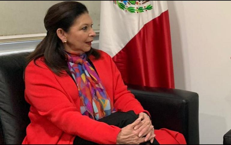 El Mandatario dice sentirse orgulloso de la labor realizada por María Teresa Mercado, embajadora de México en Bolivia, quien fue expulsada de aquel país y ya se encuentra en México. NTX