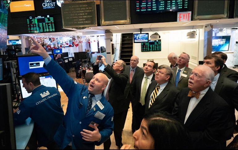 El mercado se mostró positivo cuando el presidente Donald Trump dijo que el acuerdo con China será firmado el 15 de enero. AP/M. Lennihan
