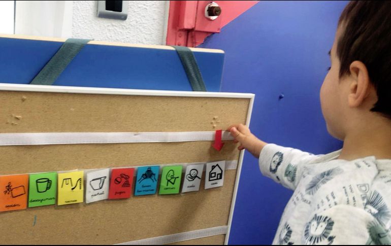 La estrategia prevé que los menores tengan acceso a servicios de salud física, mental y materno-infantil; servicios de nutrición para ellos y sus madres; lactancia materna y vacunación. EFE/ARCHIVO