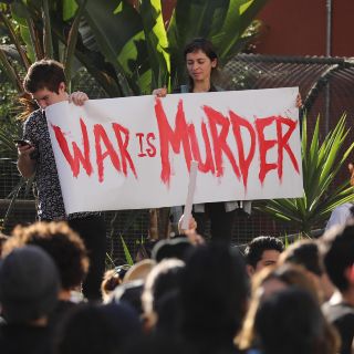 Más de 70 ciudades de EU se manifiestan contra ataque de Trump a Irán