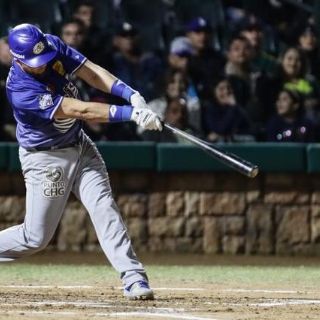 Charros toma ventaja en Los Mochis