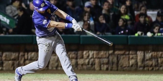 Charros toma ventaja en Los Mochis