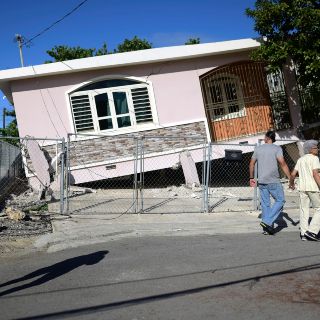 Sismo en Puerto Rico deja casas dañadas y apagones