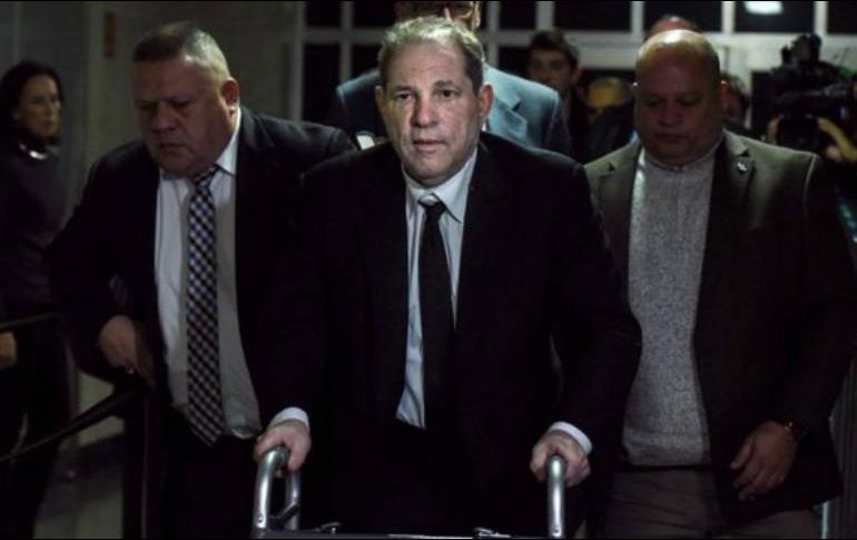 Harvey Weinstein, de 67 años, acudió este lunes al tribunal de Manhattan, Nueva York, en el que será juzgado durante los próximos dos meses. GETTY IMAGES