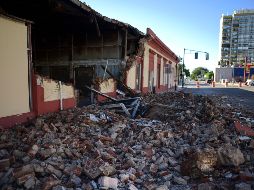 La ciudad de Ponce, la más importante del sur de la isla, también sufrió daños en algunos de sus edificios, de los que cayeron gran cantidad de escombros. AP / C. Giusti