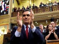 Pedro Sánchez logró este martes la confianza del Congreso para un nuevo mandato como presidente del Gobierno. EFE/ J.Hidalgo