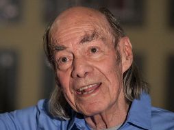 Han pasado dos años desde que Manuel “El Loco” Valdés fue operado de un tumor canceroso en la frente. EL INFORMADOR / ARCHIVO