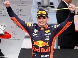 ''Quiero ganar con Red Bull y nuestro objetivo, desde luego, es luchar juntos por un campeonato mundial'', dice el piloto. EFE / ARCHIVO