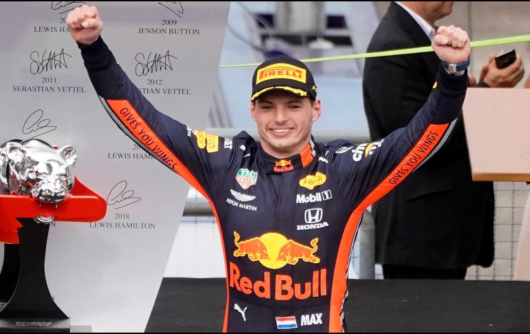''Quiero ganar con Red Bull y nuestro objetivo, desde luego, es luchar juntos por un campeonato mundial'', dice el piloto. EFE / ARCHIVO