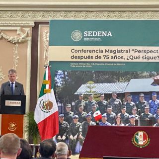 Ebrard se reúne con el secretario de Operaciones de Paz de la ONU