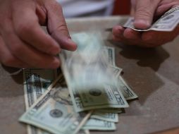 El dólar se ofrece en 18.78 pesos, 19 centavos menos que el máximo alcanzado luego del ataque. EL INFORMADOR / ARCHIVO