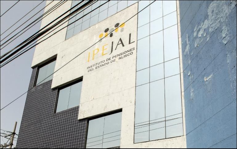 El plazo para que los servidores públicos jubilados cumplan con este requisito es hasta el 31 de marzo. EL INFORMADOR / ARCHIVO