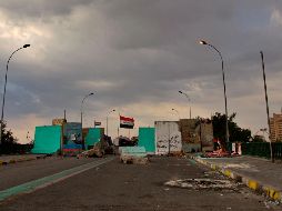 Un puente que conduce a la Zona Verde de Bagdad, que ha sido blanco de ataques con proyectiles desde comienzos del año. AP/ARCHIVO