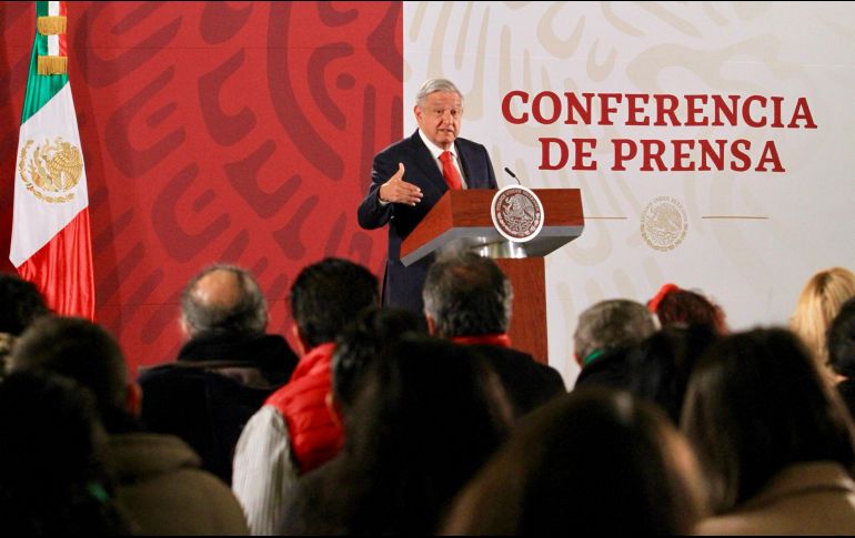 López Obrador también mencionó que en el análisis de la deuda se convocó a los bancos para conseguir menores tasas de interés. NOTIMEX/J. Lira